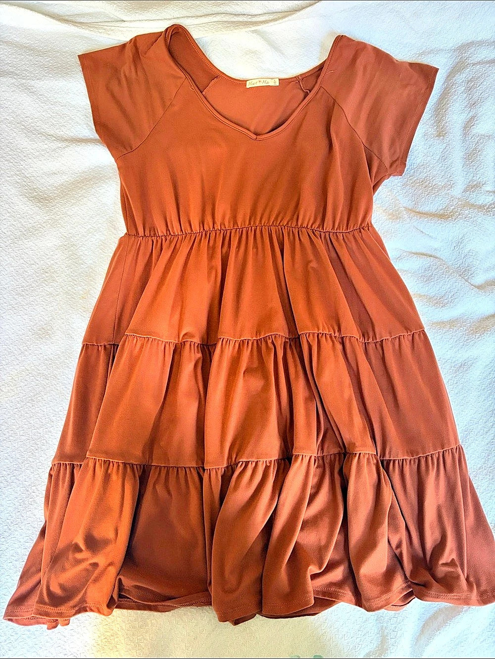 Heart Hips Tiered Mini Dress in Brown Size Large Like New